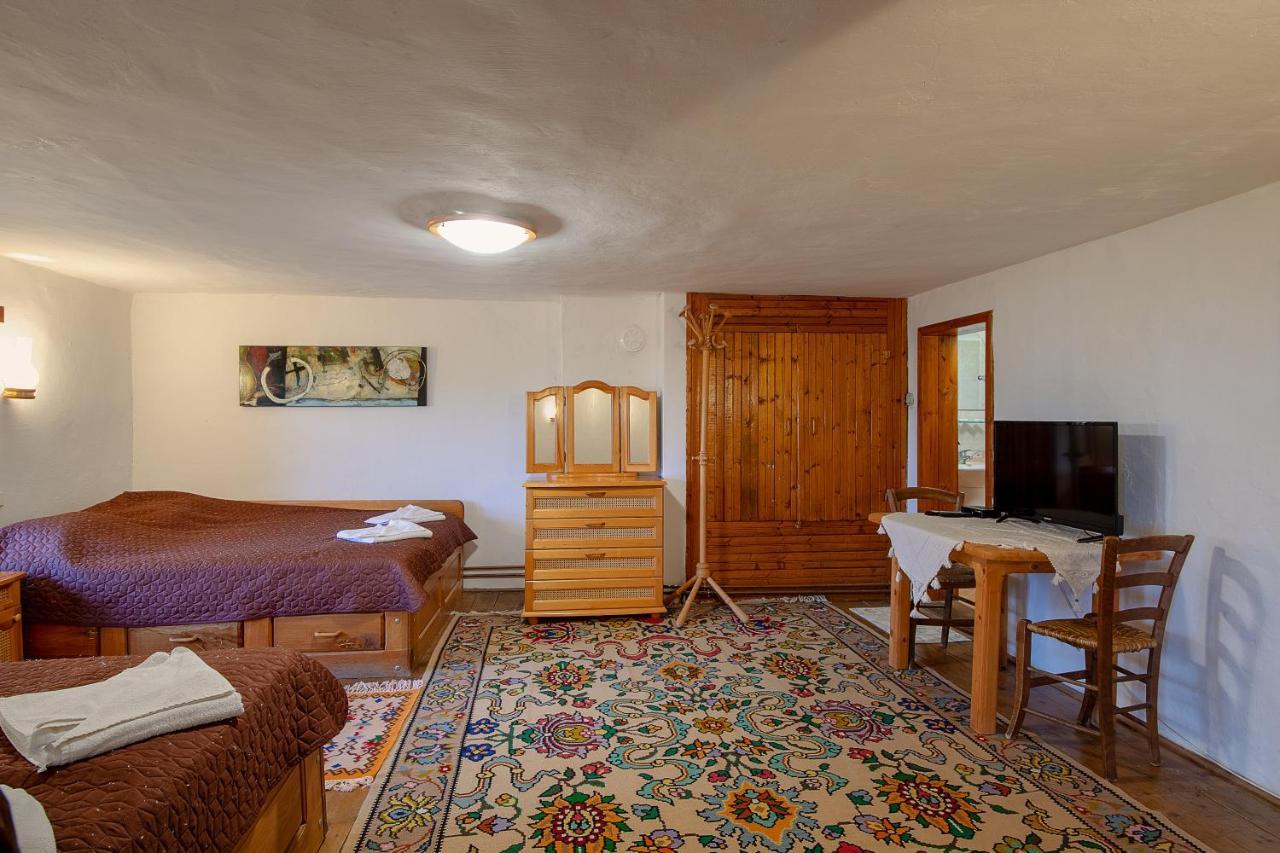 Guest House Zarkova Kushta Zheravna ภายนอก รูปภาพ
