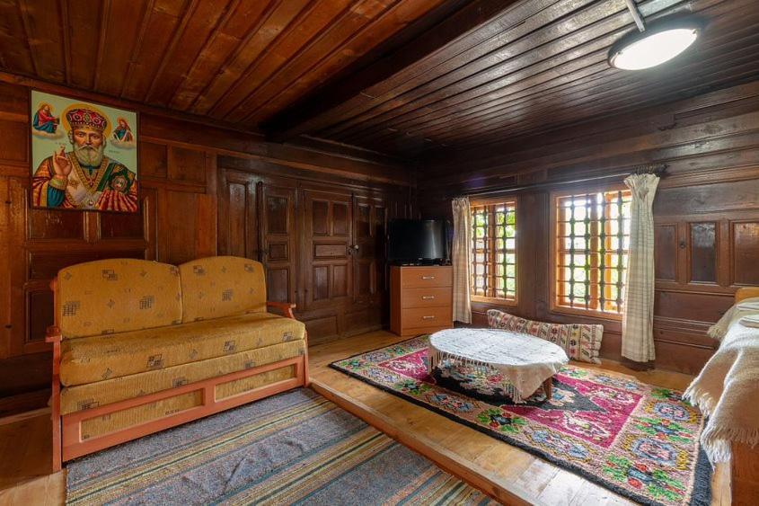 Guest House Zarkova Kushta Zheravna ภายนอก รูปภาพ