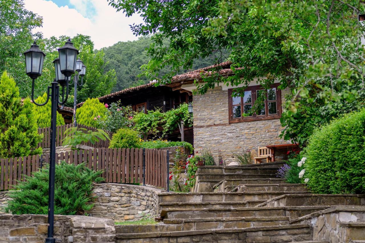 Guest House Zarkova Kushta Zheravna ภายนอก รูปภาพ