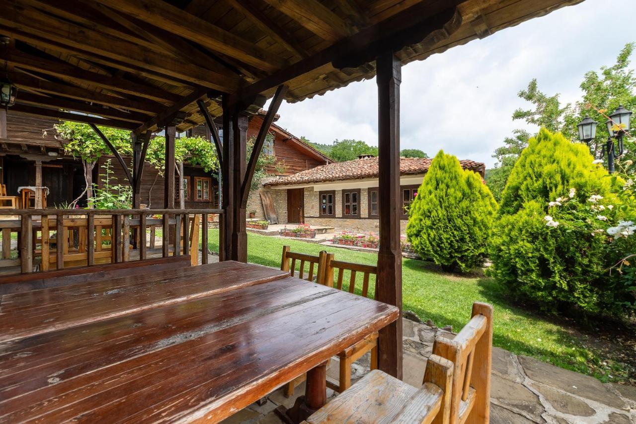 Guest House Zarkova Kushta Zheravna ภายนอก รูปภาพ